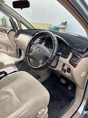аудио техника: Toyota Ipsum: 2002 г., 2.4 л, Автомат, Бензин, Минивэн — 1