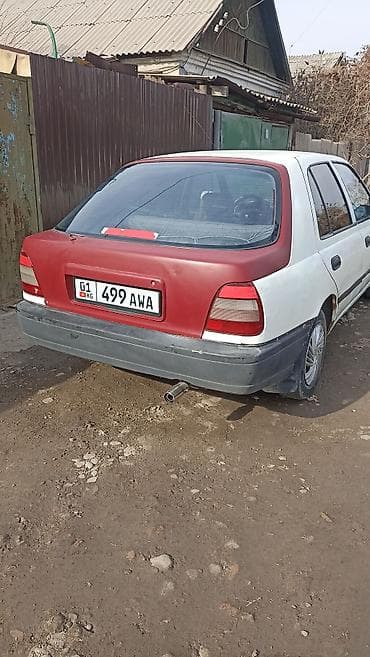 wagon r: Nissan Sunny: 1992 г., 1.4 л, Механика, Бензин, Хэтчбэк — 7