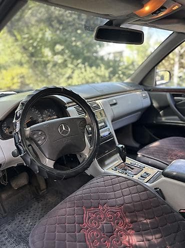 golf 2: Mercedes-Benz E-Class: 1999 г., 2.4 л, Автомат, Бензин, Седан — 2