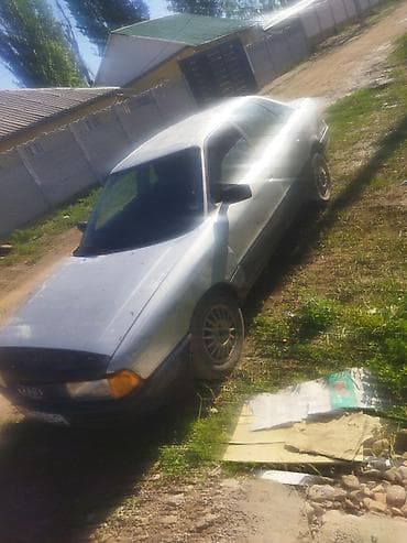 Audi 100: 1987 г., Механика, Седан — 1