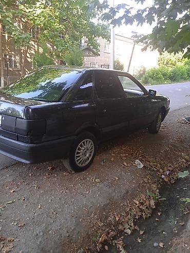 Audi 80: 1990 г., 1.8 л, Механика, Бензин, Седан — 5