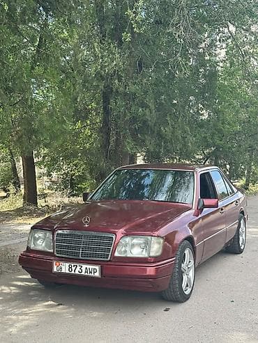 е 200: Mercedes-Benz W124: 1994 г., 2 л, Механика, Бензин, Седан — 8