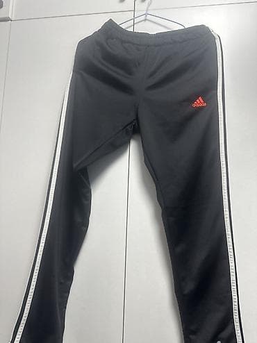 nike 37: Оригинал Аддидас На рост 150-160 Возраст 9-10-11 лет Состояние — 3