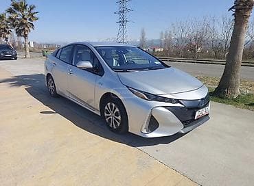 prius: Toyota Prius: 2020 г., Гибрид, Лифтбек — 5