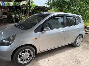 210 cdi: Honda Jazz: 2002 г., 1.5 л, Механика, Бензин, Хэтчбэк — 2