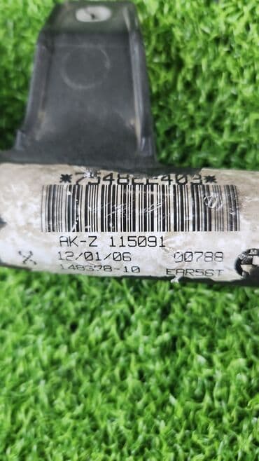 блок предохранителей: Патрубок Е90 е87.Е93 1712 7 548 224 В отличном состоянии, очень — 5