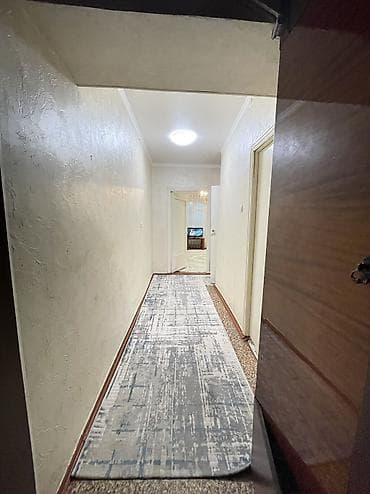 1 ком квартира: 2 комнаты, 50 м², 1 этаж, Косметический ремонт — 7