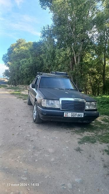 tur: Mercedes-Benz W124: 1990 г., 2 л, Механика, Бензин, Седан — 4