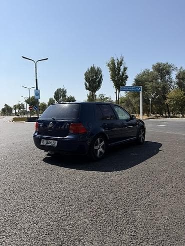 авто рага: Volkswagen Golf: 1999 г., 1.6 л, Кол менен иштөөчү, Бензин, Хетчбек — 4