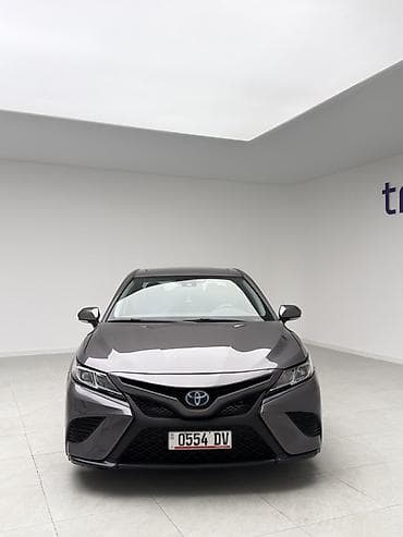 camry 55 гибрид: Toyota Camry: 2019 г., 2.5 л, Вариатор, Гибрид, Седан — 2