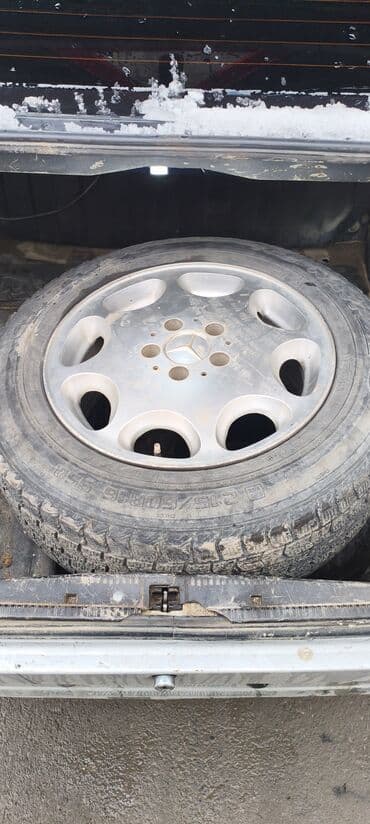 Колеса в сборе 215 / R 16, Зима, Б/у, Комплект, Легковые, Литые, отверстий - 5