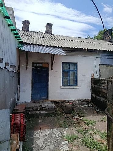 Недвижимость: Барачный домдон 2болмолуу уй сатылат. Под снос болчу жер — 1