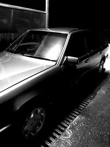 купить автомобиль audi a4: Mercedes-Benz W124: 1992 г., 2 л, Механика, Бензин, Седан — 3
