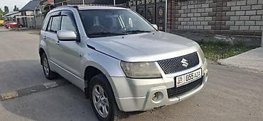 Унаа сатуу: Suzuki Grand Vitara: 2007 г., 2 л, Кол менен иштөөчү, Бензин, Кроссовер — 2