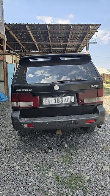авто грузовые: Ssangyong Musso: 2002 г., 2.9 л, Механика, Дизель, Внедорожник — 1