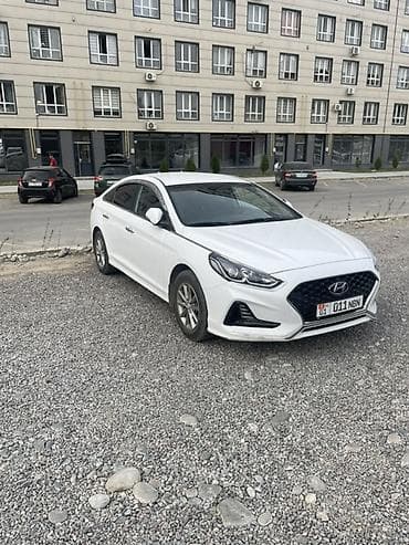 Hyundai Sonata: 2021 г., 2 л, Автомат, Газ, Седан