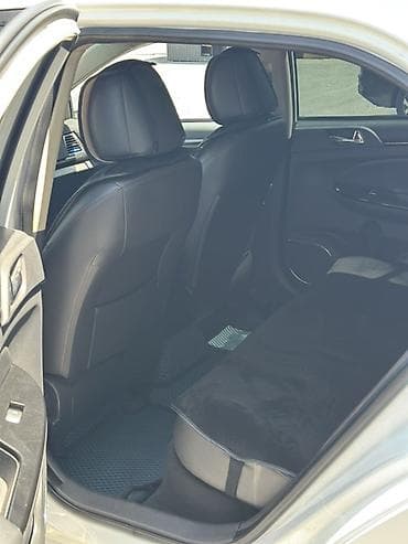 bad e5: BYD E5: 2019 г., 0.1 л, Автомат, Электромобиль, Седан — 5