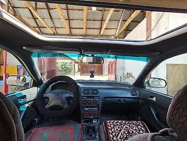 mark ll 90: Honda Accord: 1995 г., 2 л, Механика, Бензин, Седан — 9