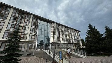 3 комнаты, 75 м², Элитка, 3 этаж, Евроремонт at lalafo.kg 3 комнаты, 75 м², Элитка, 3 этаж, Евроремонт