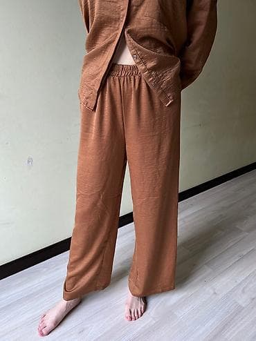 second hend: Брючный костюм, Прямые, Рубашка, Made in KG, Шелк, Лето — 2