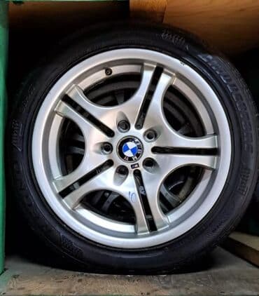 5 на 120: Литые Диски R 17 BMW, Комплект, отверстий - 5, Б/у — 1