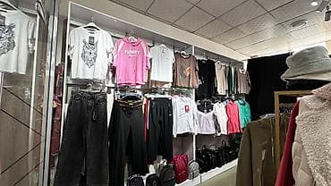 Торговое место, В торговом центре, 10 м² Действующий, С оборудованием, С ремонтом, Отопление, Электричество, Отдельный вход, Кондиционер