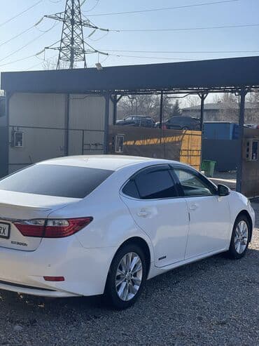 купить тойоту альфард в рассрочку в бишкеке: Lexus ES: 2015 г., 2.5 л, Автомат, Гибрид, Седан — 8