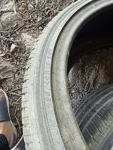 Шиналар жана дисктер: Шиналар 235 / 40 / R 19, Жай, Колдонулган, Жуп, Жеңил унаалар, Yokohama — 2