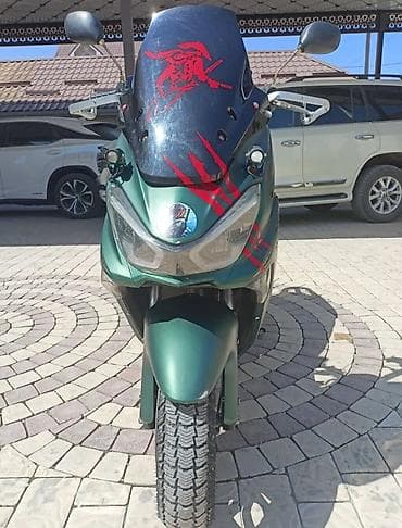 sp 4: Макси-скутер 150 куб. см, Бензин, Б/у — 4