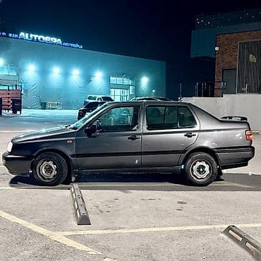 golf 2 8: Volkswagen Vento: 1994 г., 1.8 л, Ручные, Бензин, Седан — 7