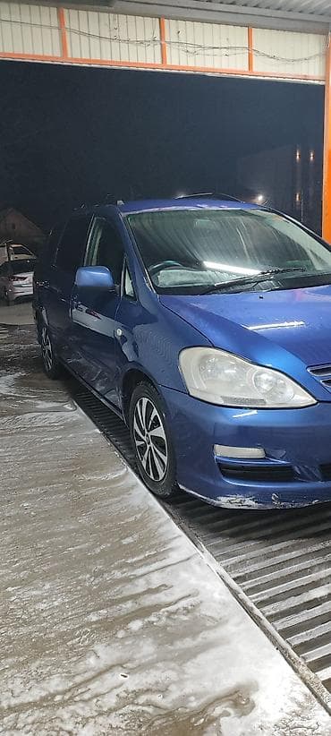 saab 95: Toyota Avensis Verso: 2004 г., 2 л, Автомат, Бензин, Универсал — 6