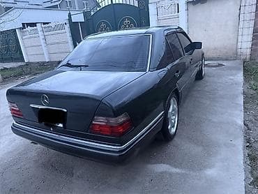 Mercedes-Benz W124: 1995 г., 3.2 л, Автомат, Бензин, Седан — 6