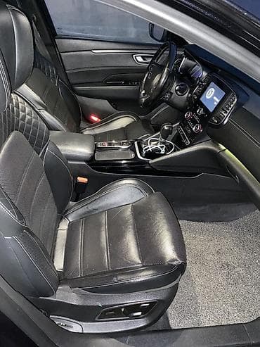 Renault SM6: 2020 г., 2 л, Автомат, Газ, Седан