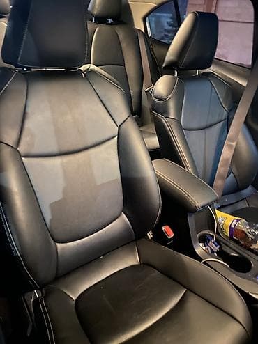 camry 2020: Toyota Corolla: 2019 г., 1.8 л, Автомат, Гибрид, Седан — 9