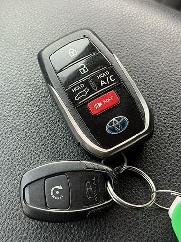 prius plus: Toyota RAV4: 2021 г., 2.5 л, Вариатор, Гибрид, Кроссовер — 10
