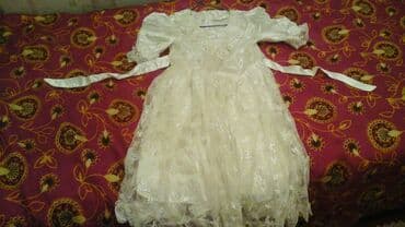 одежды для новорожденных: Голубое и белое платья на 6- 7 лет — 3