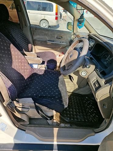 2000: Honda Odyssey: 2000 г., 2.3 л, Автомат, Бензин, Минивэн — 5