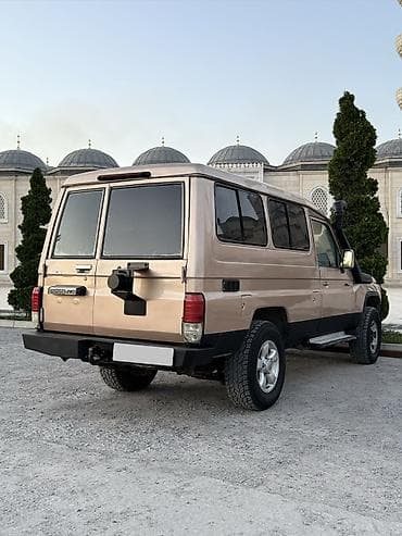 Toyota Land Cruiser: 2009 г., 4.2 л, Дизель, Внедорожник — 2