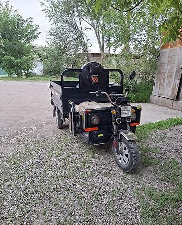 отвезти груз: Легкий грузовик — 1