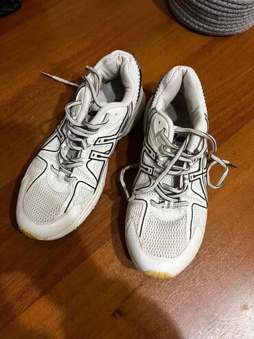 Мужские кроссовки, 41, Asics, Б/у, цвет - Белый, Самовывоз