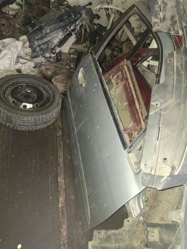 Дверь Комплект Nissan, Б/у, Оригинал