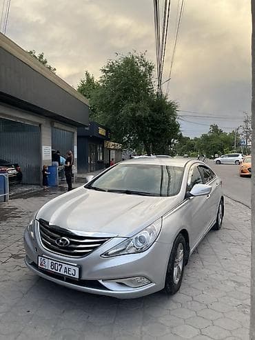 соната на разбор: Hyundai Sonata: 2013 г., 2 л, Автомат, Газ, Седан — 1