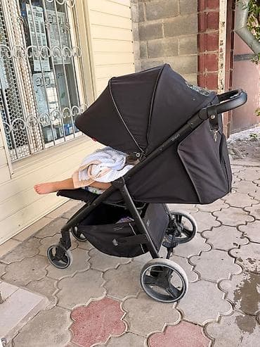 Коляски: Прогулочная коляска Carrello Bravo, цвет черный. - Противоударная — 1