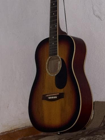 насыя: Акустическая гитара формата дредноут. - Тип: шестиструнная — 1