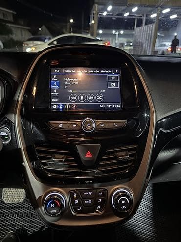 шевроле оникс: Chevrolet Spark: 2019 г., 1 л, Автомат, Бензин, Хэтчбэк — 9