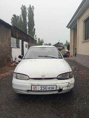 Hyundai Accent: 1996 г., 1.6 л, Механика, Бензин, Седан