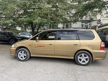 step vagon: Honda Odyssey: 2001 г., 3 л, Автомат, Газ, Минивэн — 3
