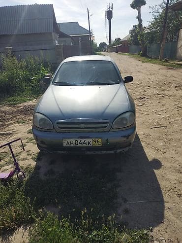 Chevrolet Lanos: 2009 г., 1.5 л, Механика, Бензин, Седан