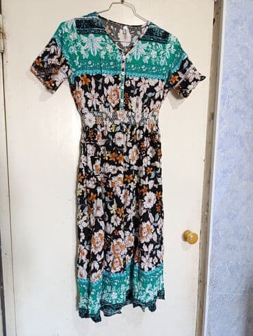 свадебное платье для высокой невесты: По 200 сом каждый — 8