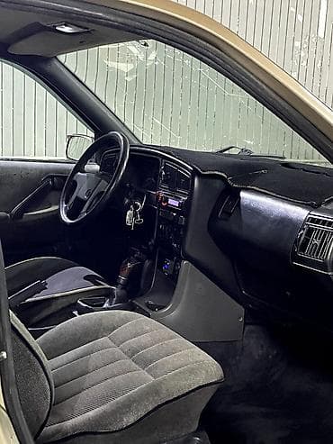 grand hice: Volkswagen Passat: 1989 г., 1.8 л, Механика, Бензин, Седан — 6
